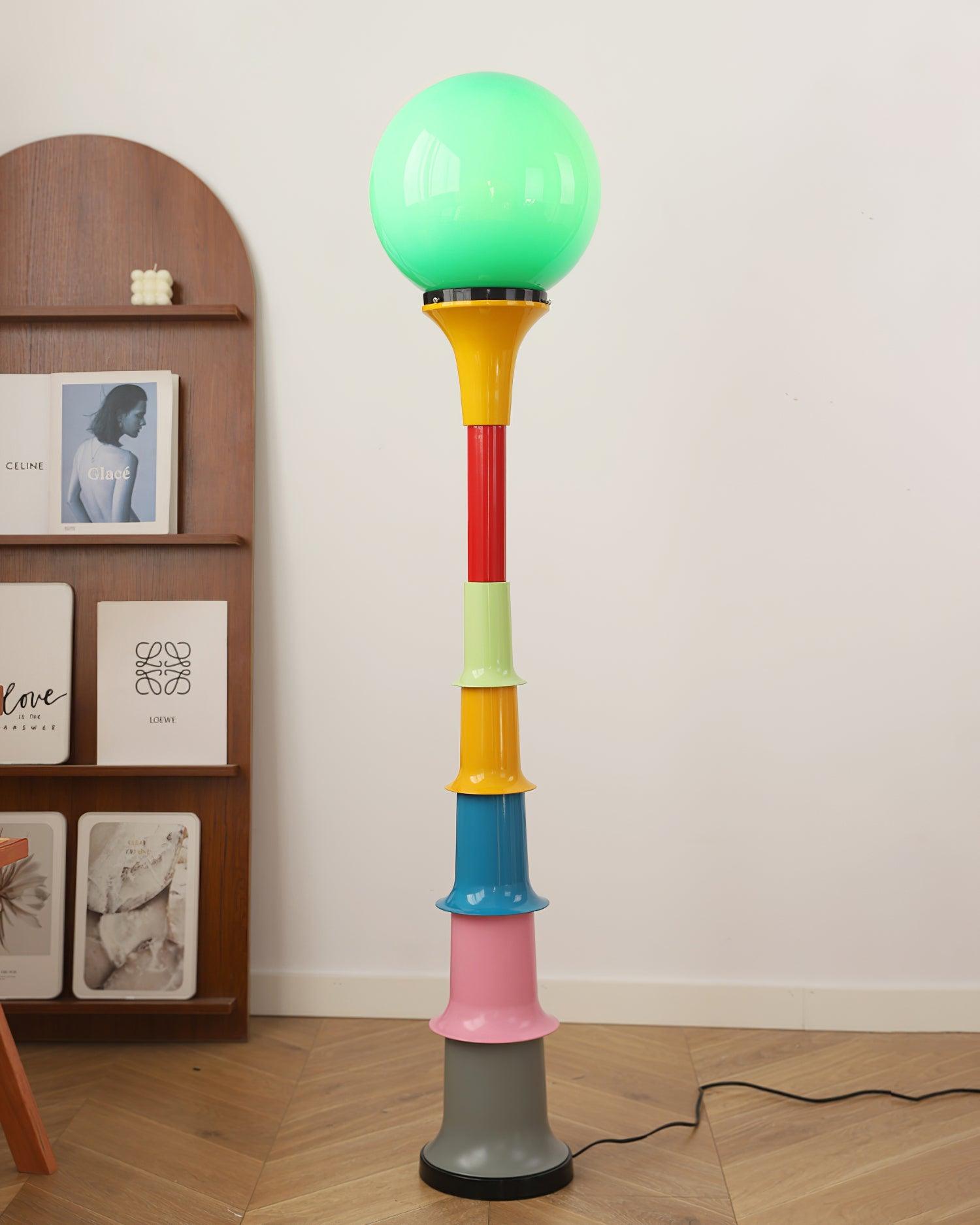Grande Floor Lamp