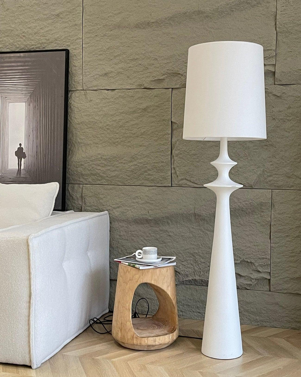 Guida Floor Lamp