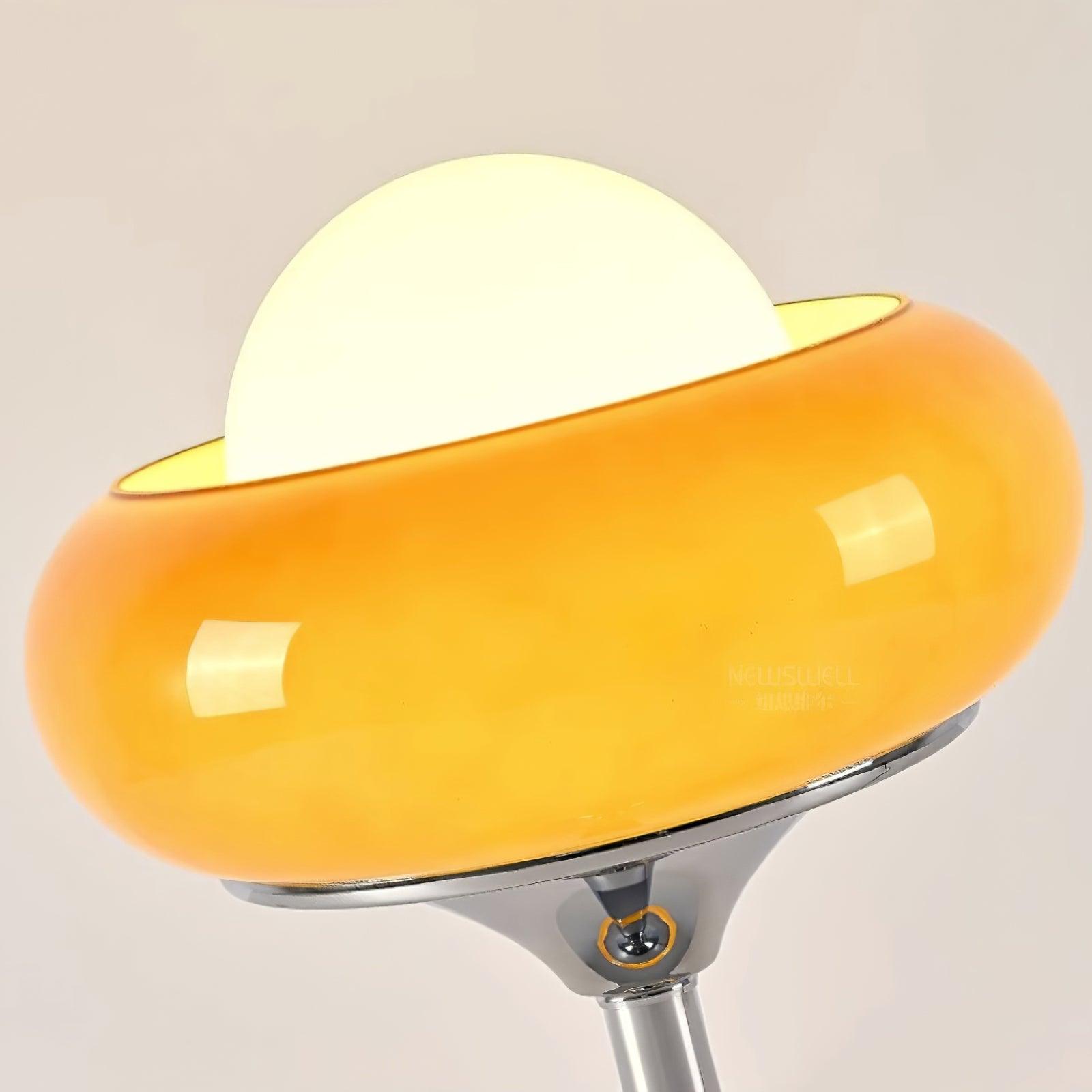 Retrovia Table Lamp