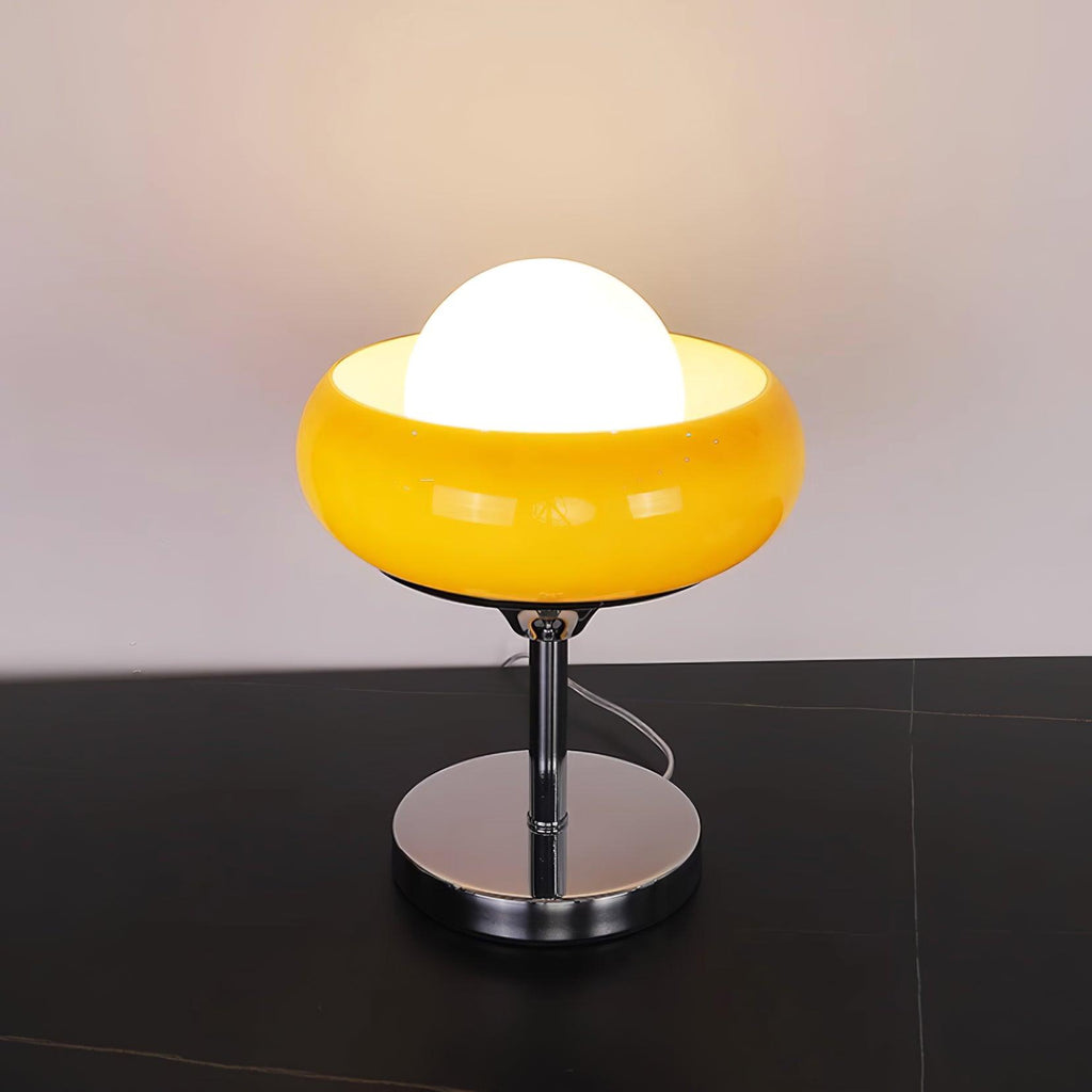 Retrovia Table Lamp