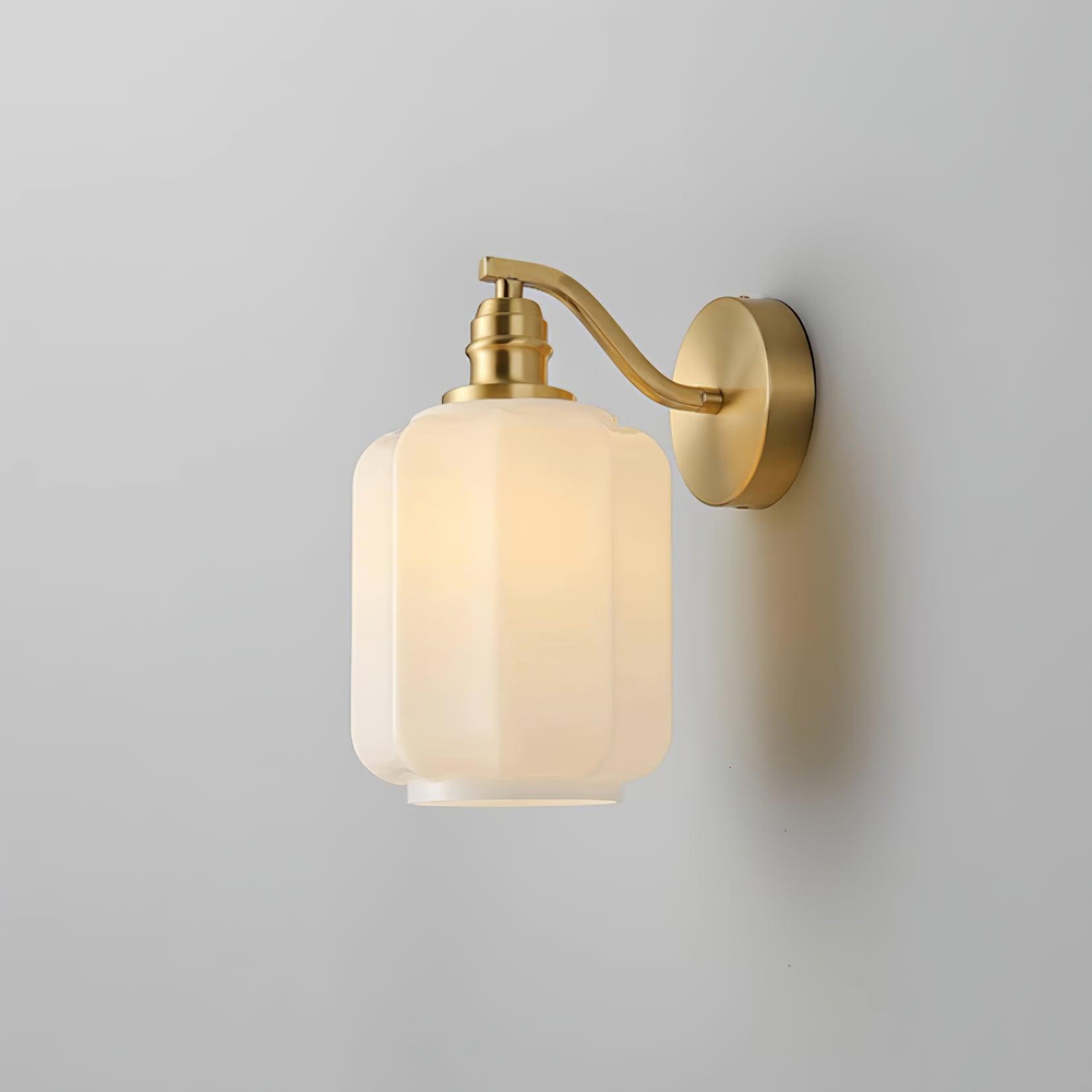 Henry Wall Lamp