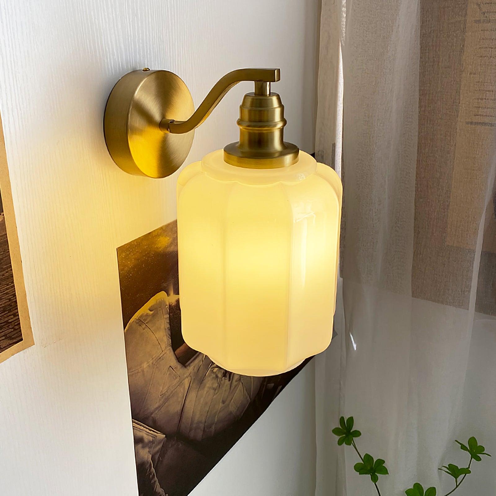 Henry Wall Lamp