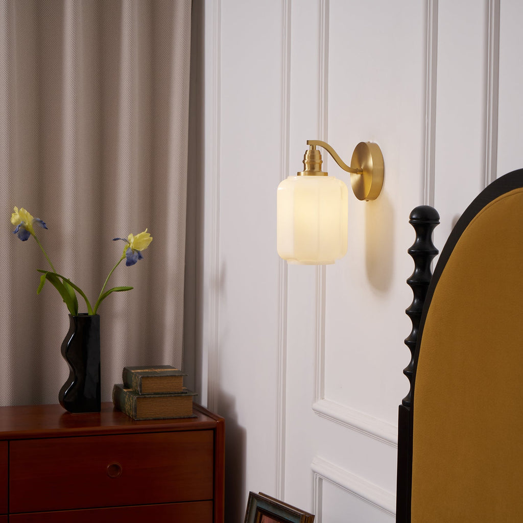 Henry Wall Lamp