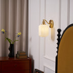 Henry Wall Lamp