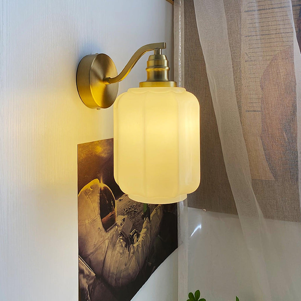 Henry Wall Lamp