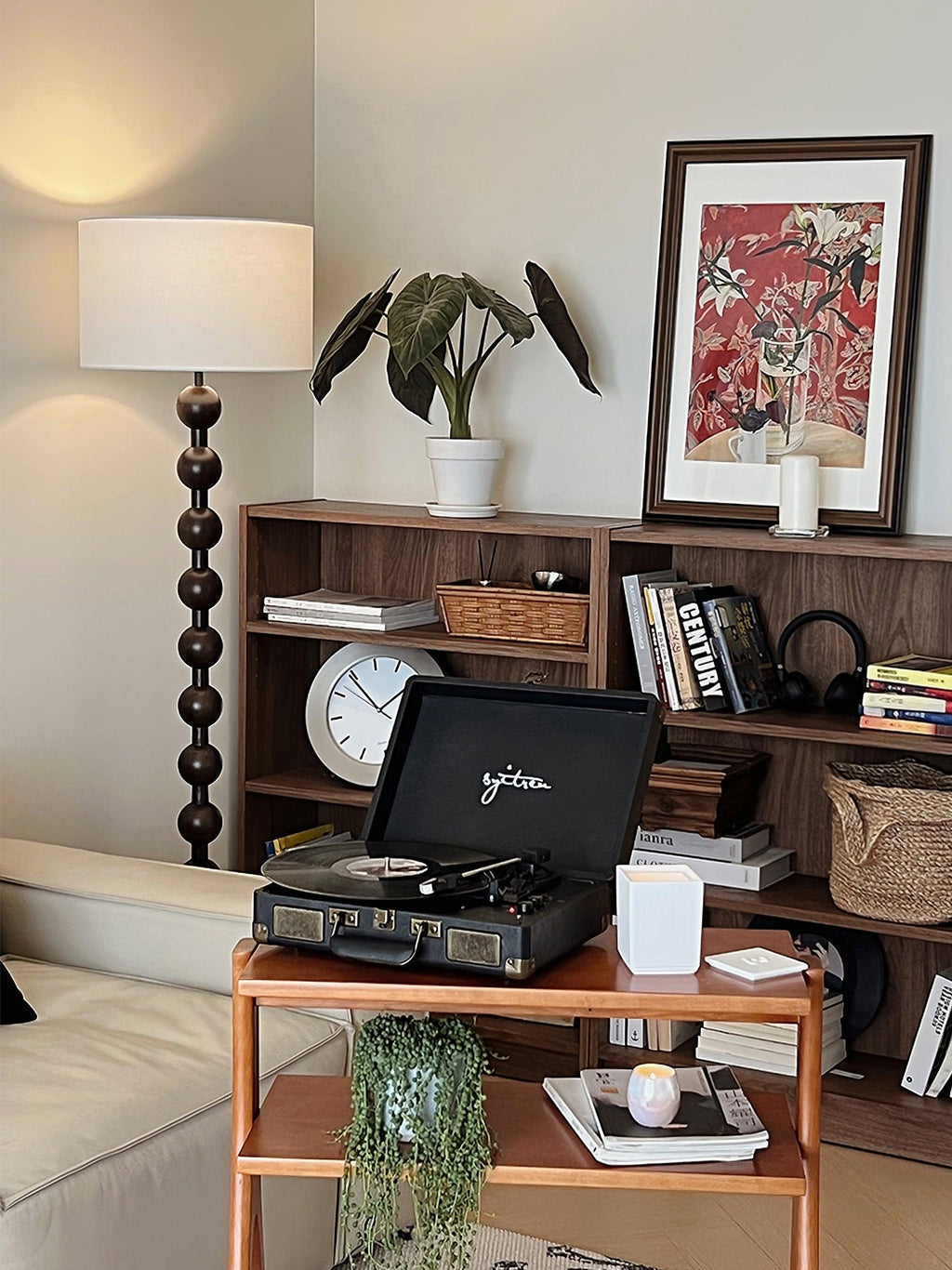 Hugo Barbell Floor Lamp