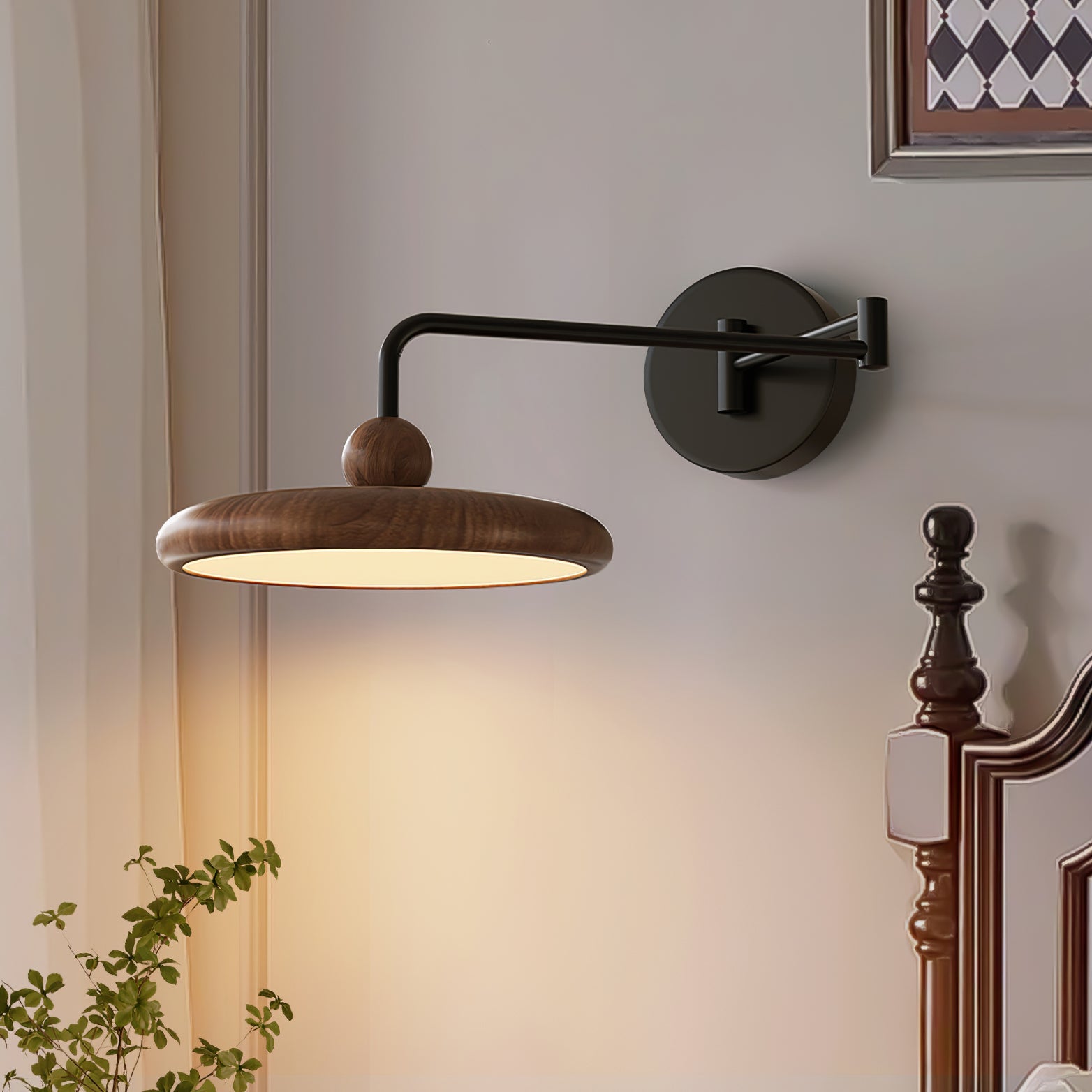 Karlin Plug In Wall Lamp