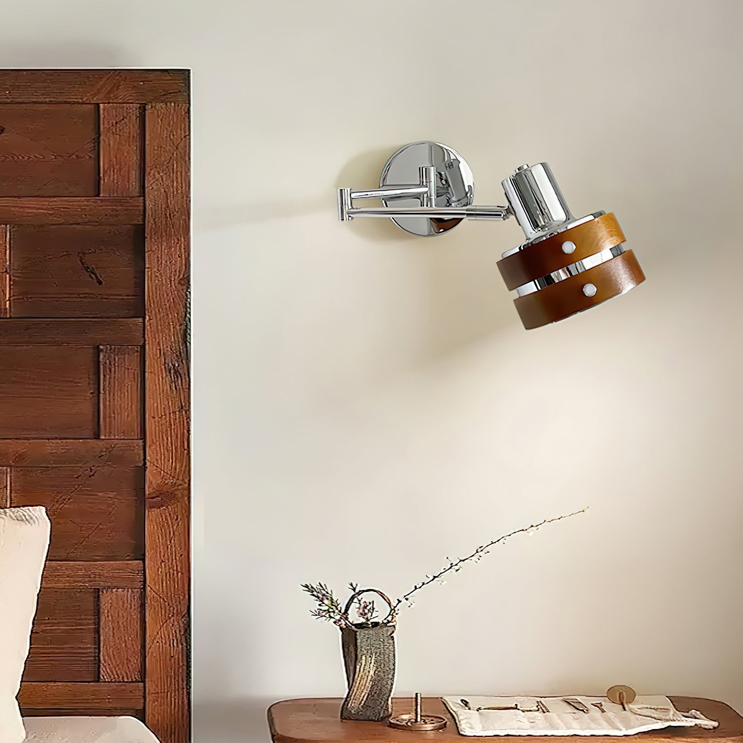 Karry Adjustable Wall Lamp