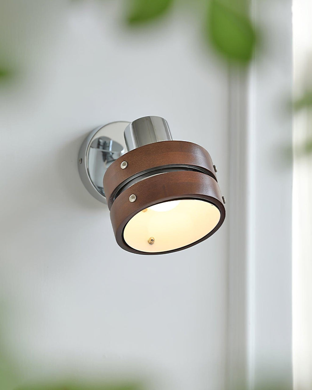 Karry Wall Lamp