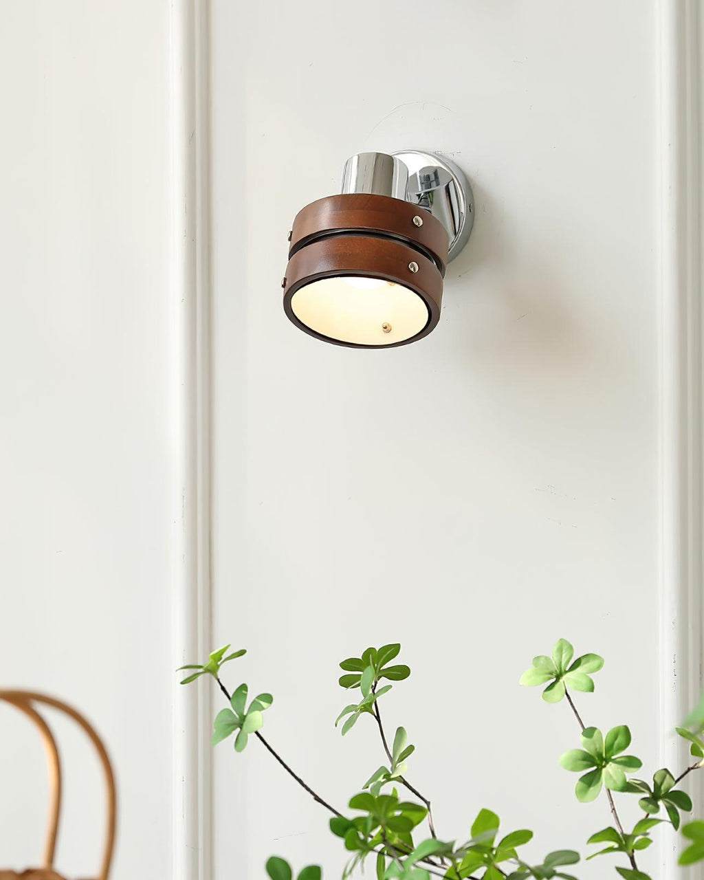 Karry Wall Lamp