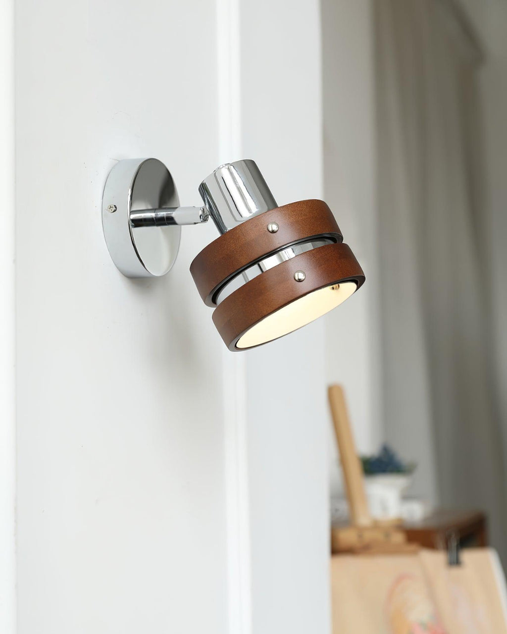 Karry Wall Lamp