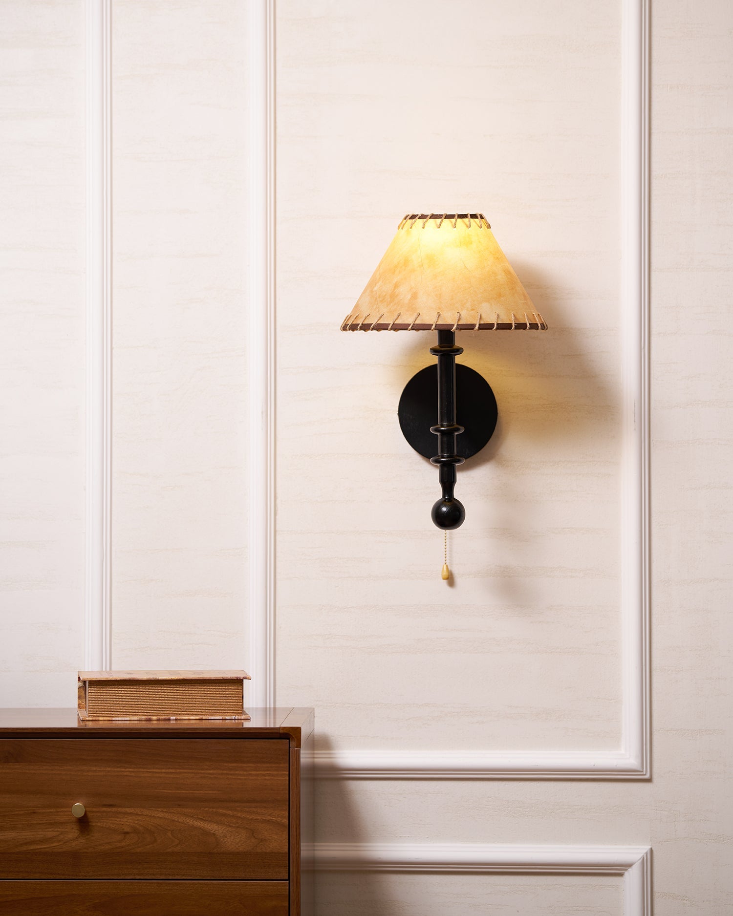 Kibo Wood Wall Lamp
