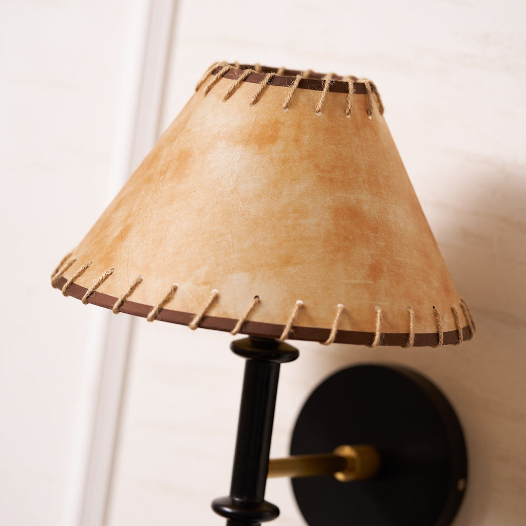 Kibo Wood Wall Lamp