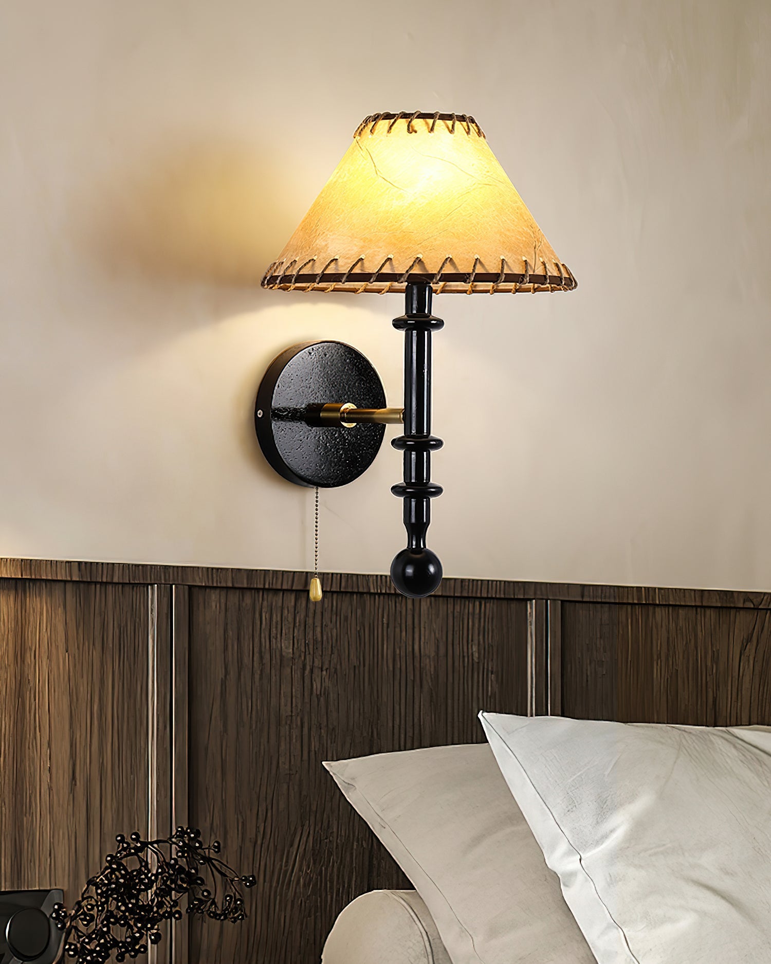 Kibo Wood Wall Lamp