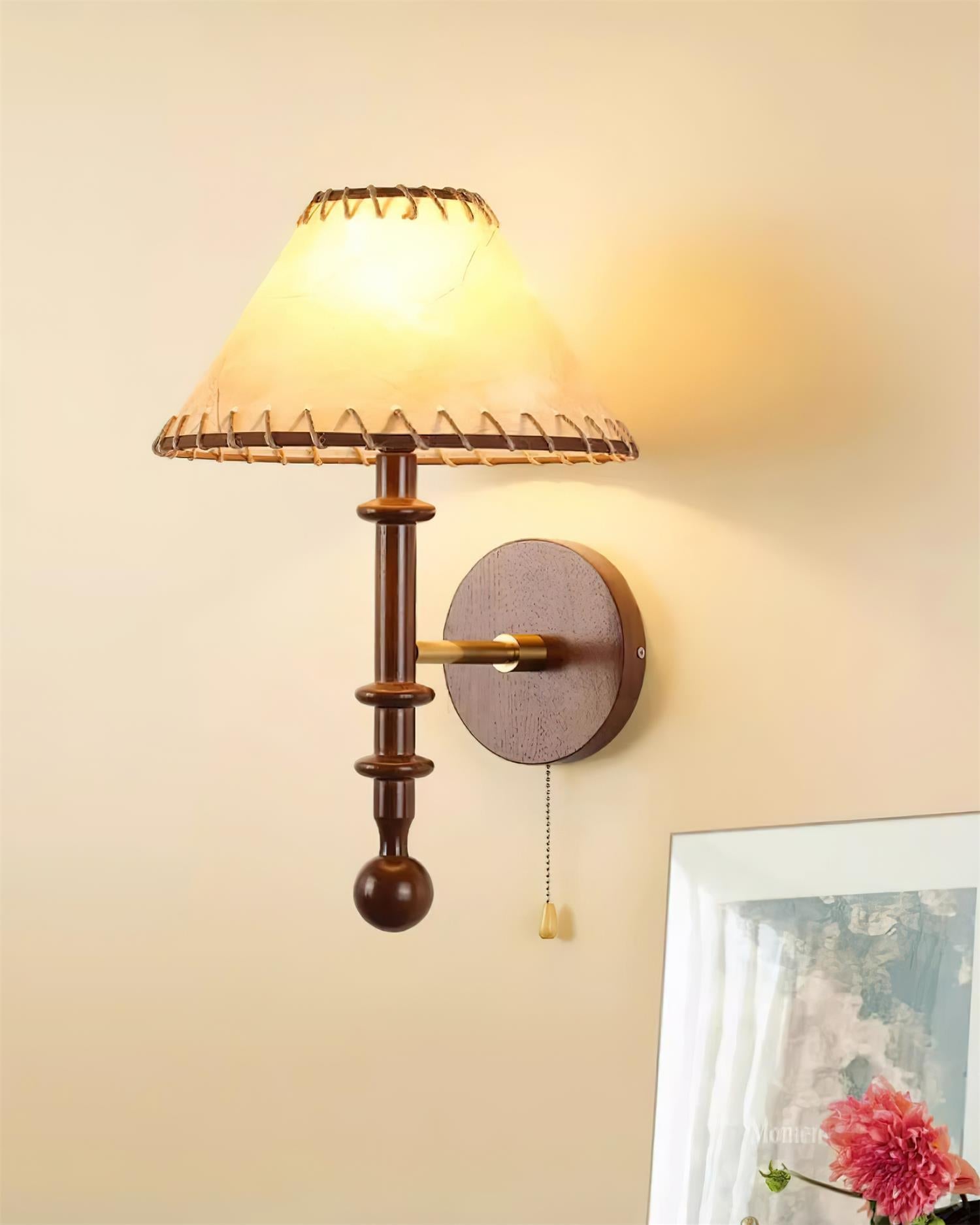 Kibo Wood Wall Lamp