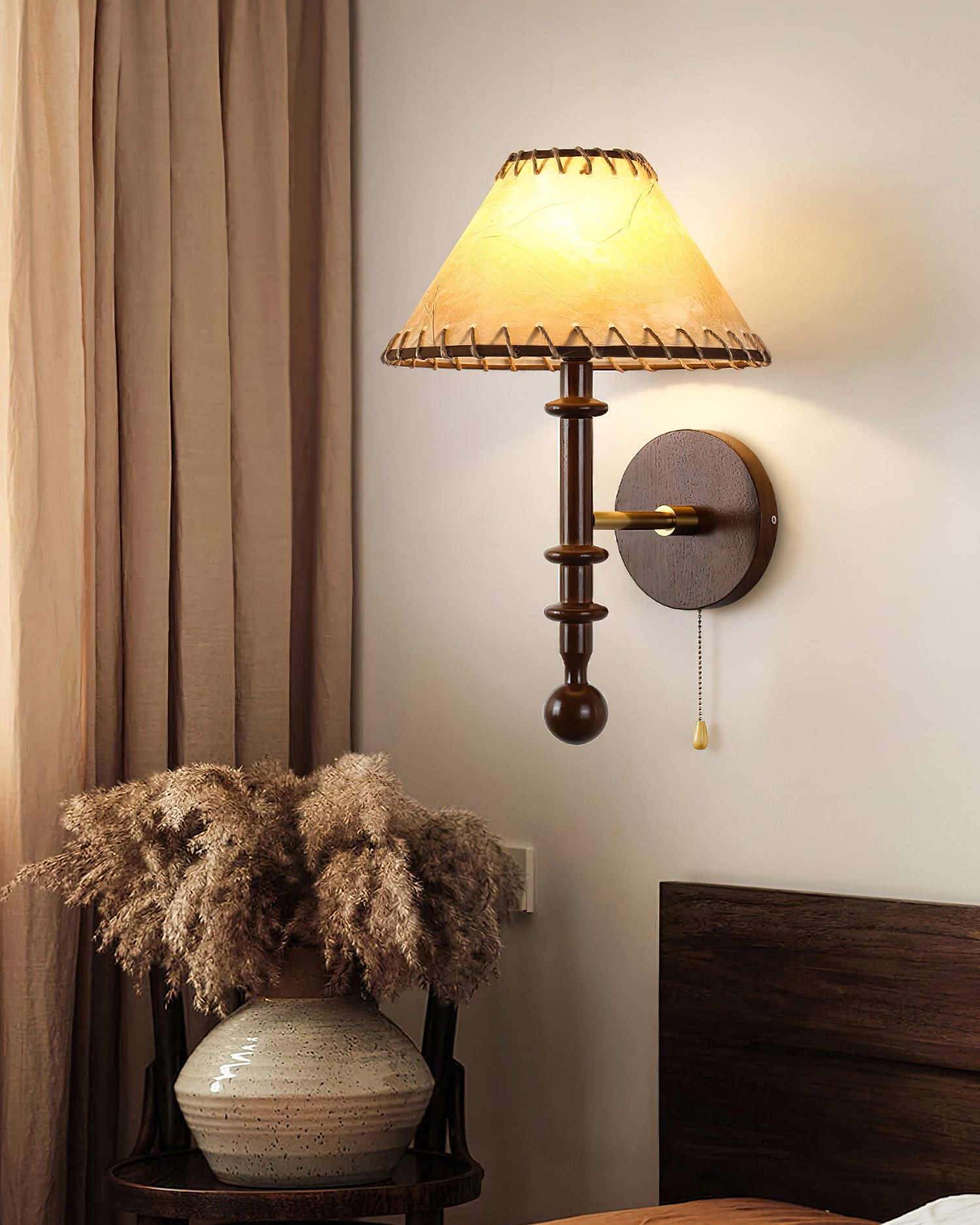 Kibo Wood Wall Lamp