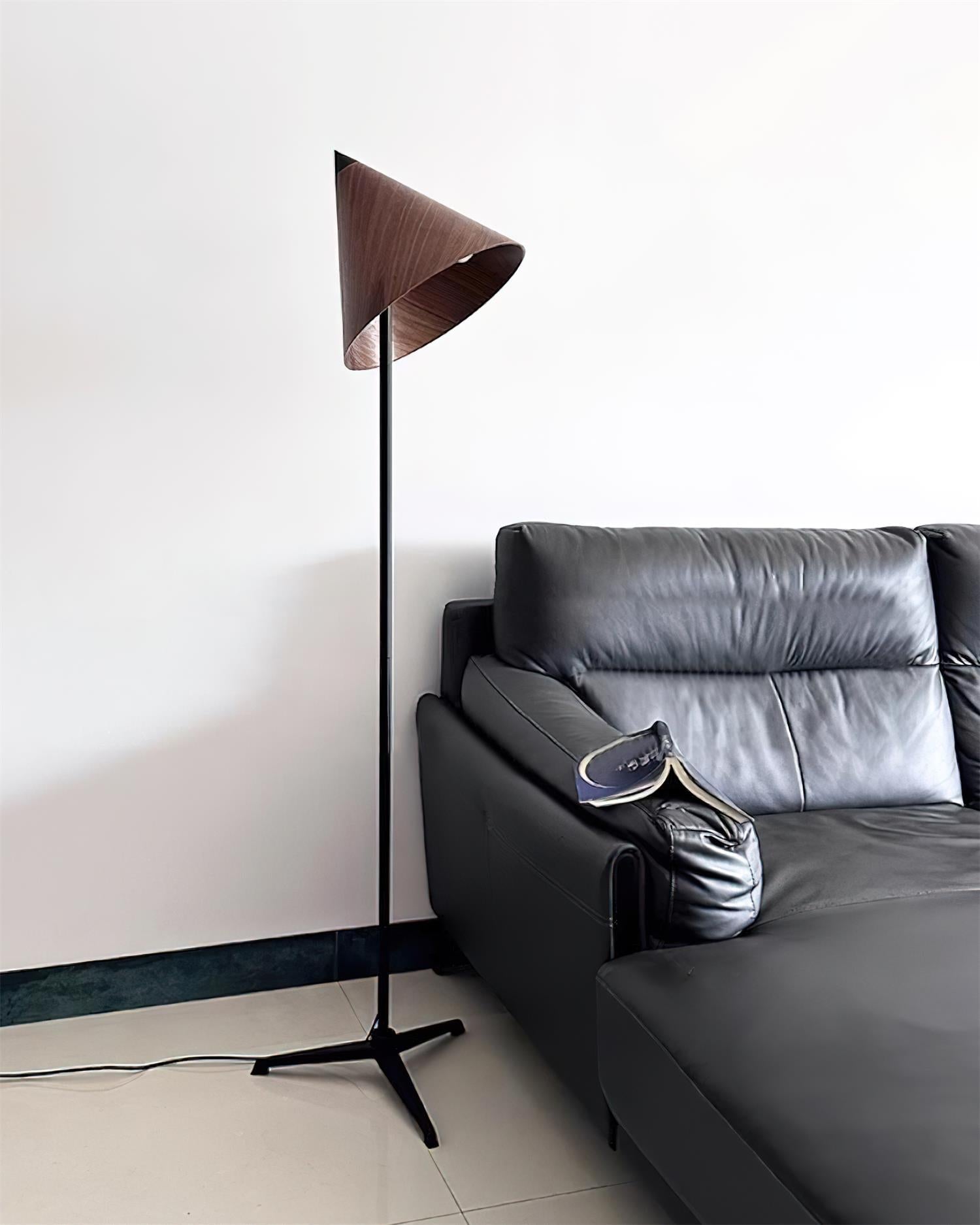 Konis Floor Lamp