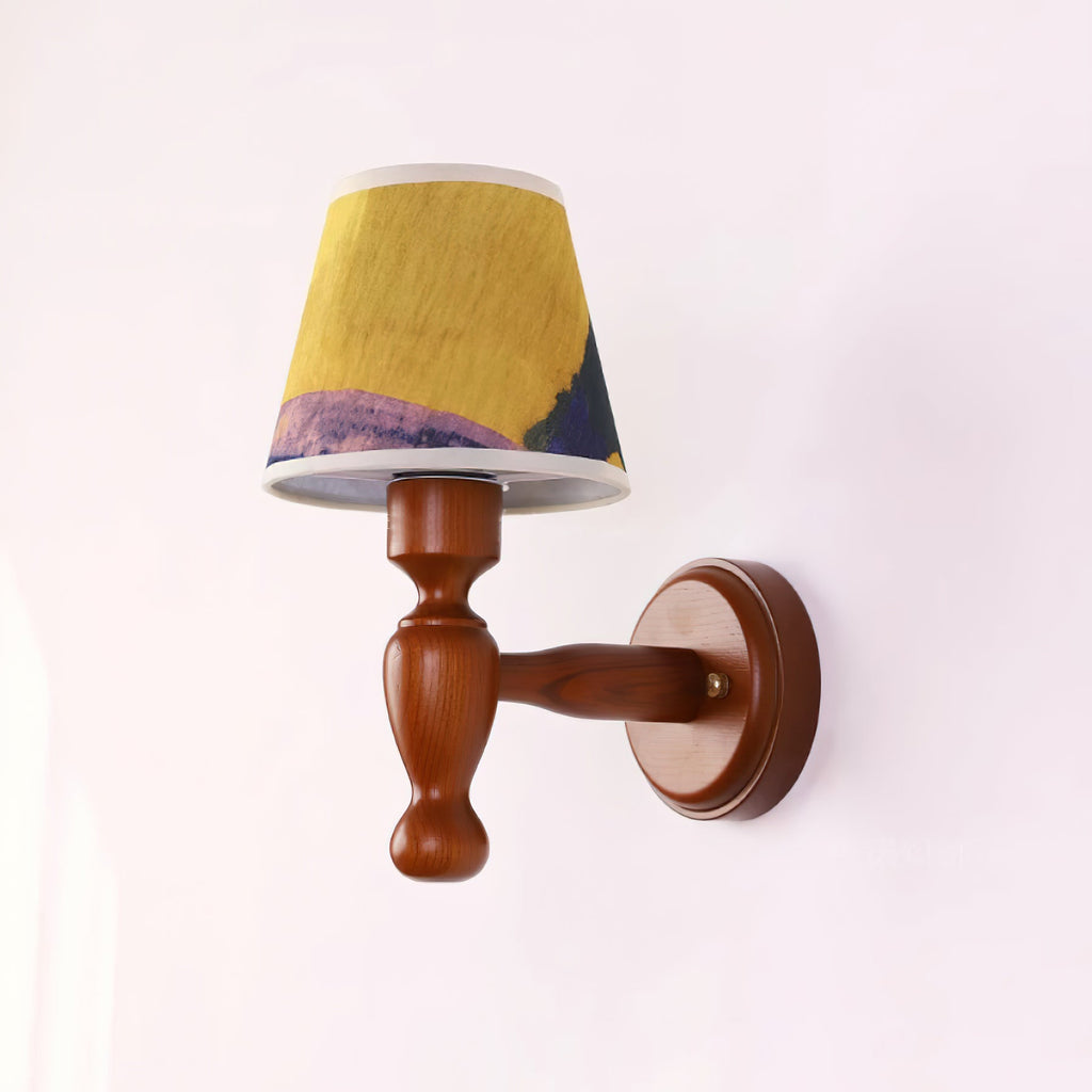 Kuli Wood Wall Lamp