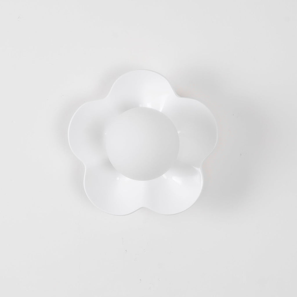 La Fleur Plug In Wall Lamp