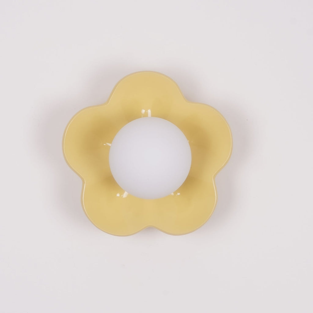 La Fleur Plug In Wall Lamp