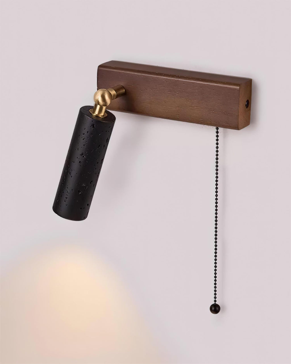Lavaire Wall Lamp