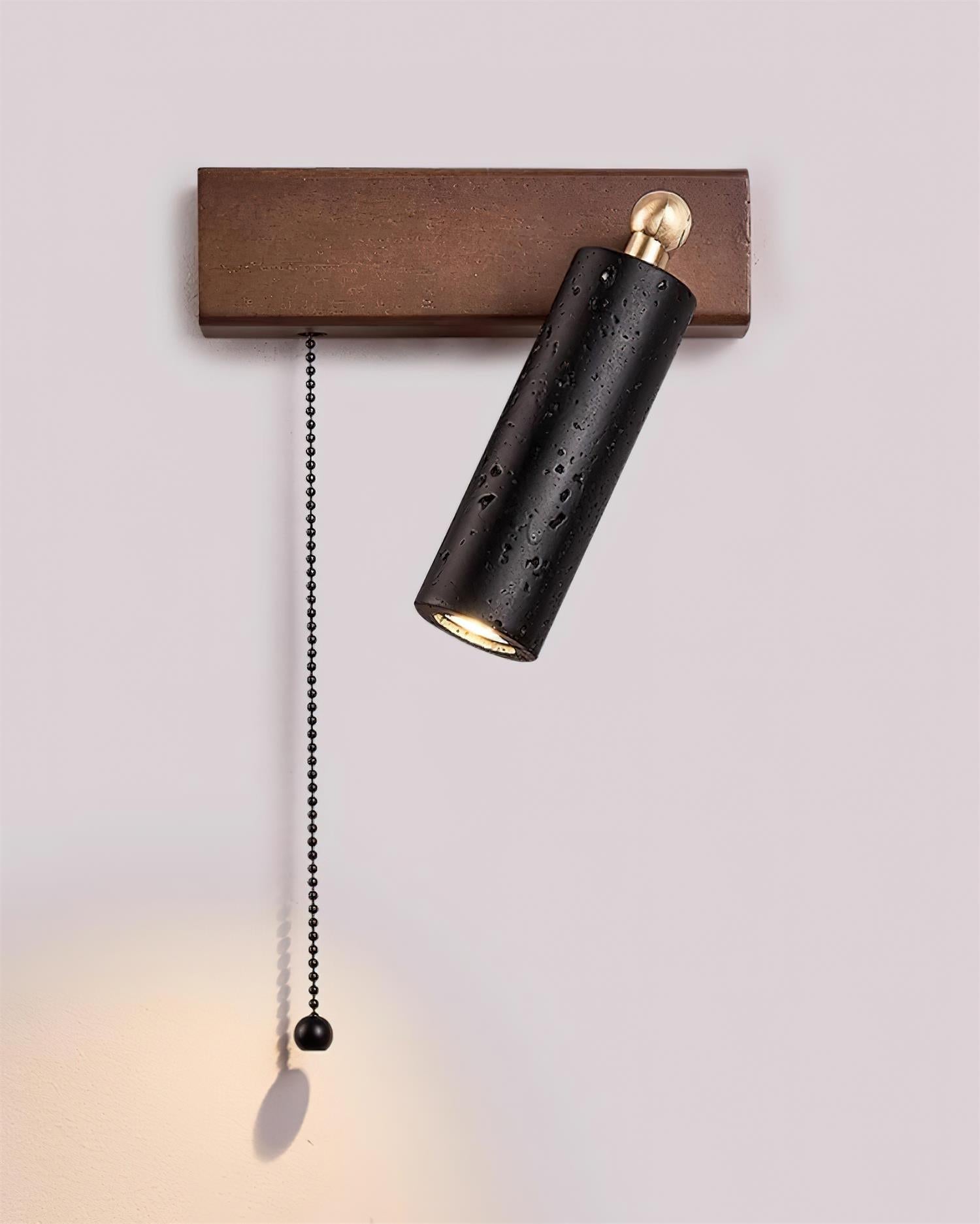 Lavaire Wall Lamp