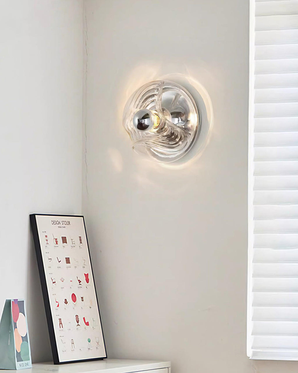 Leisa Wall Lamp
