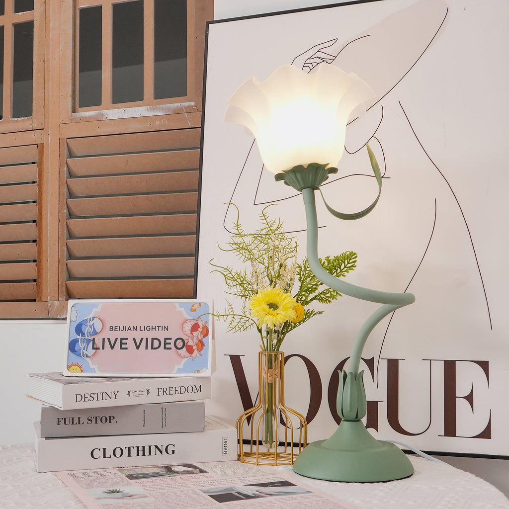 Lily Flower Table Lamp