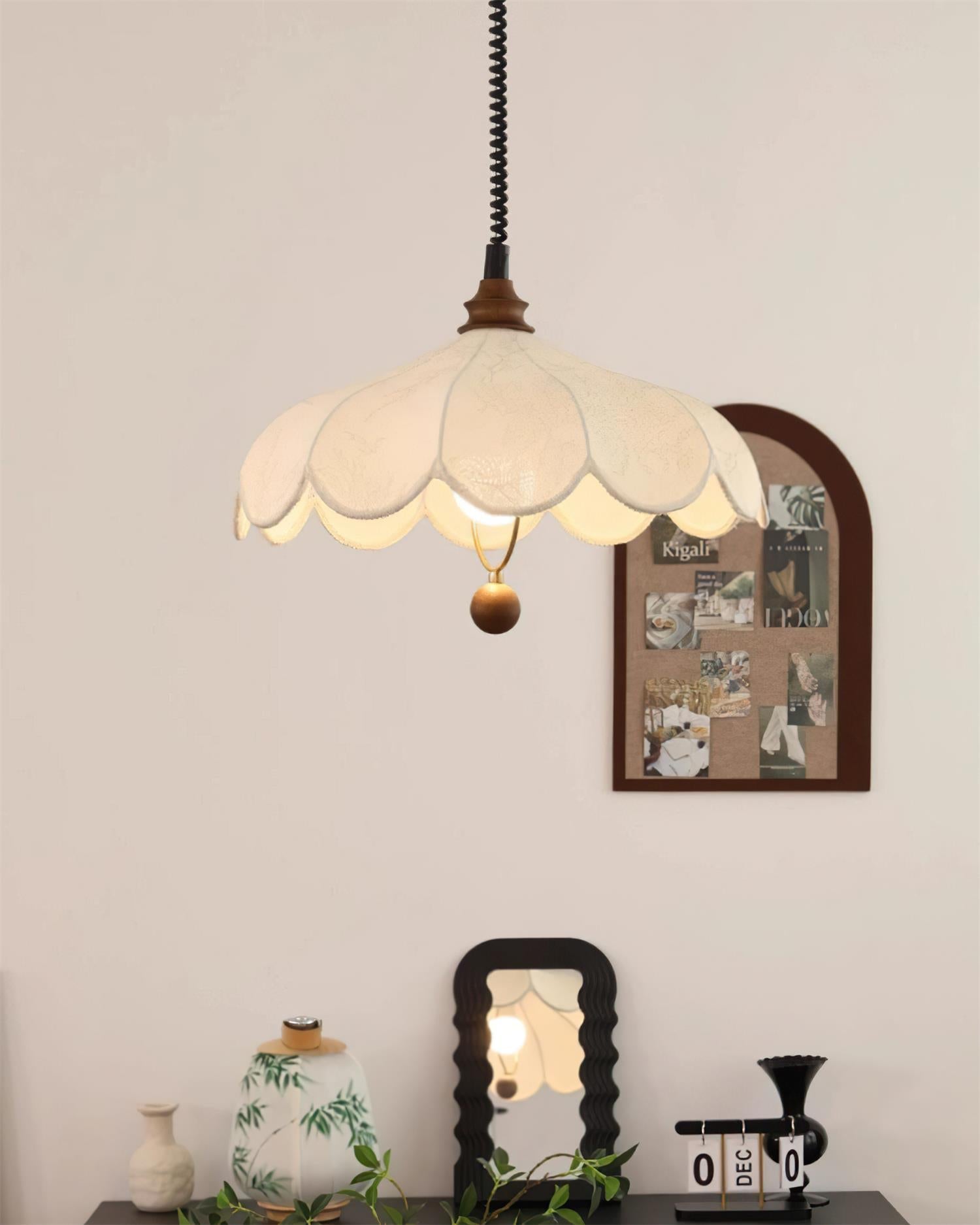 Lilea Petals Pendant Lamp