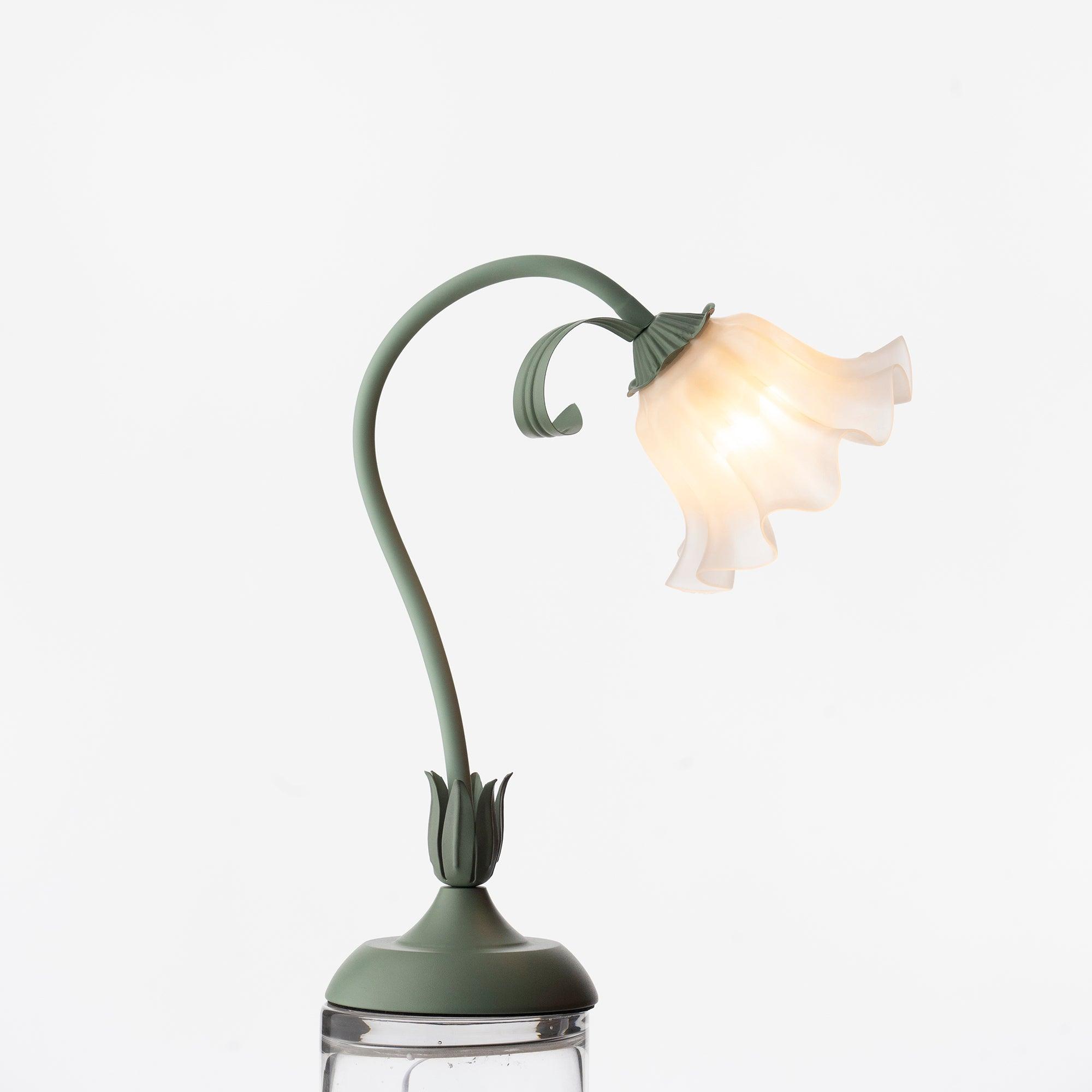 Lily Flower Table Lamp