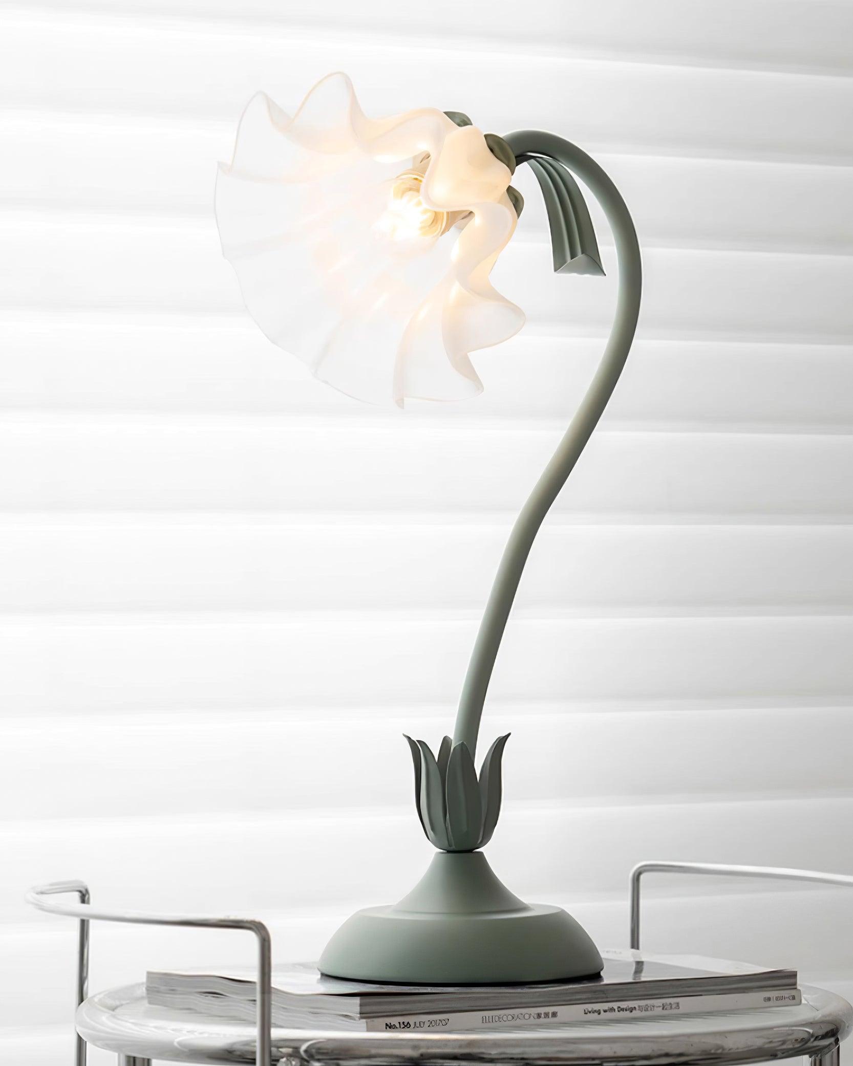 Lily Flower Table Lamp