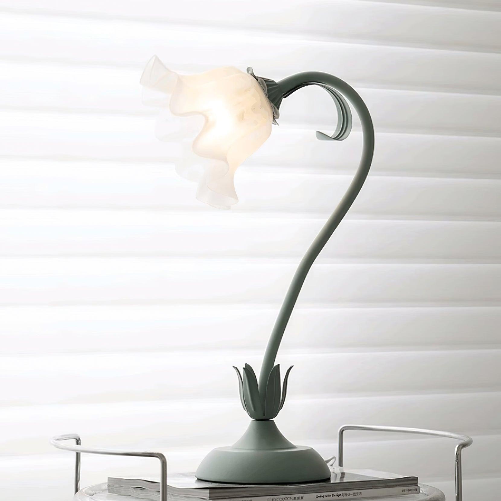 Lily Flower Table Lamp