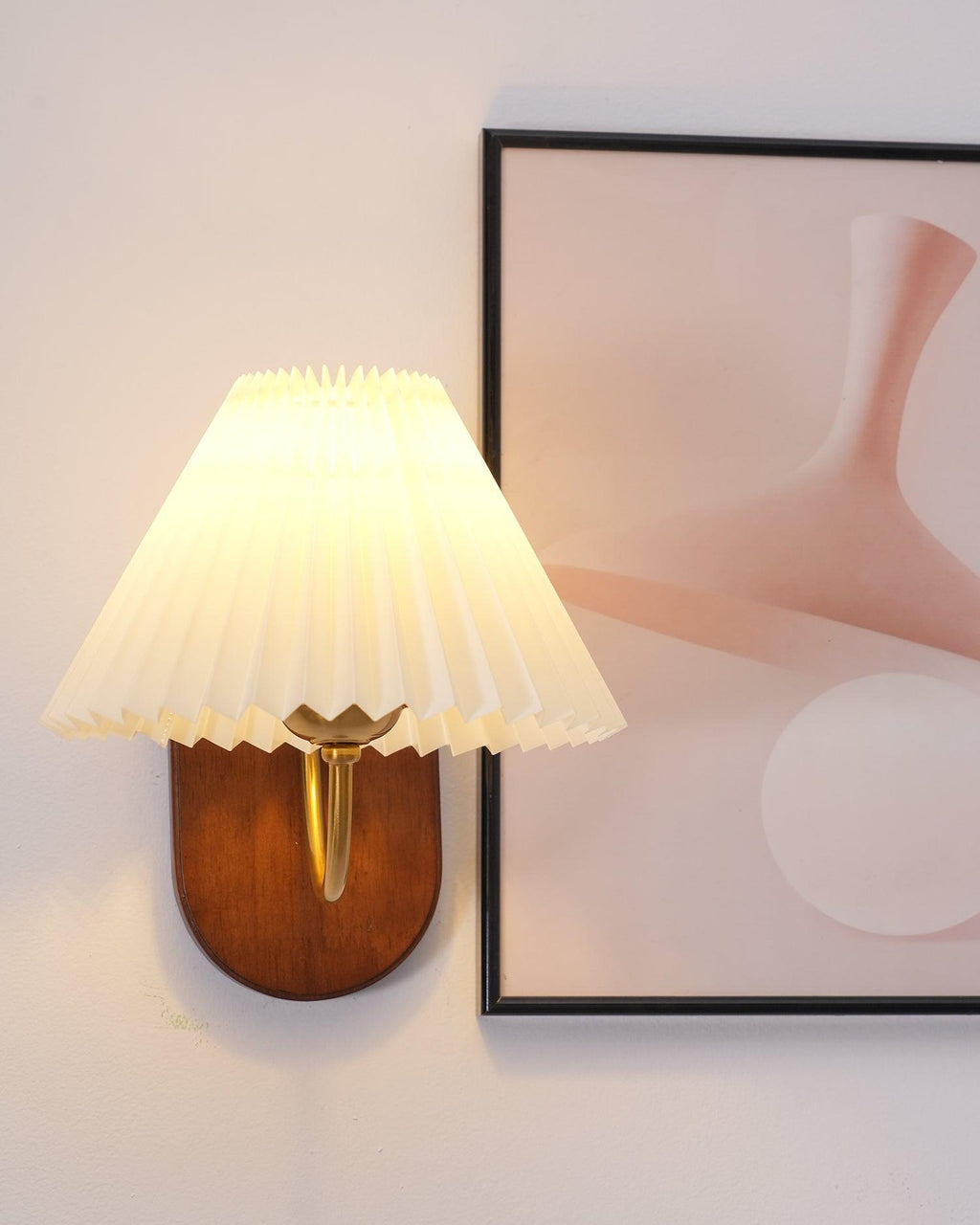 Louise Wall Lamp