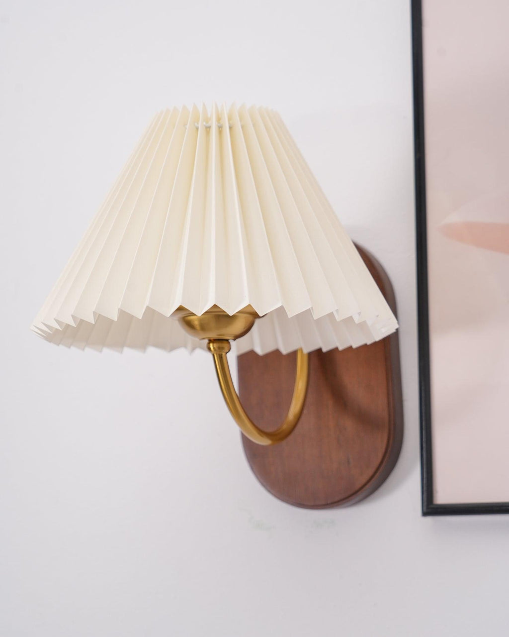 Louise Wall Lamp