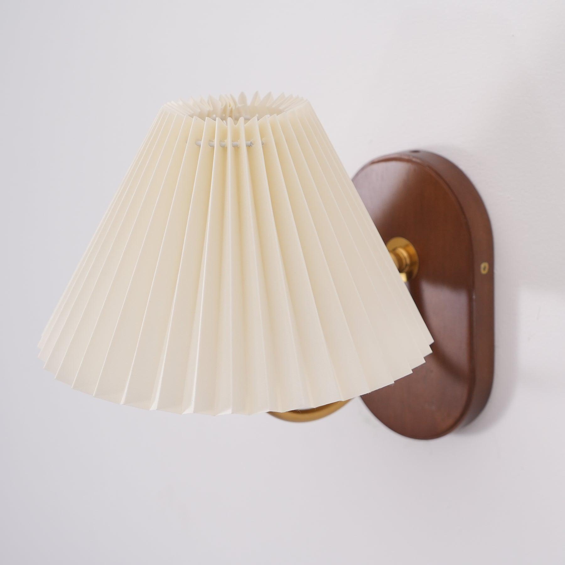 Louise Wall Lamp
