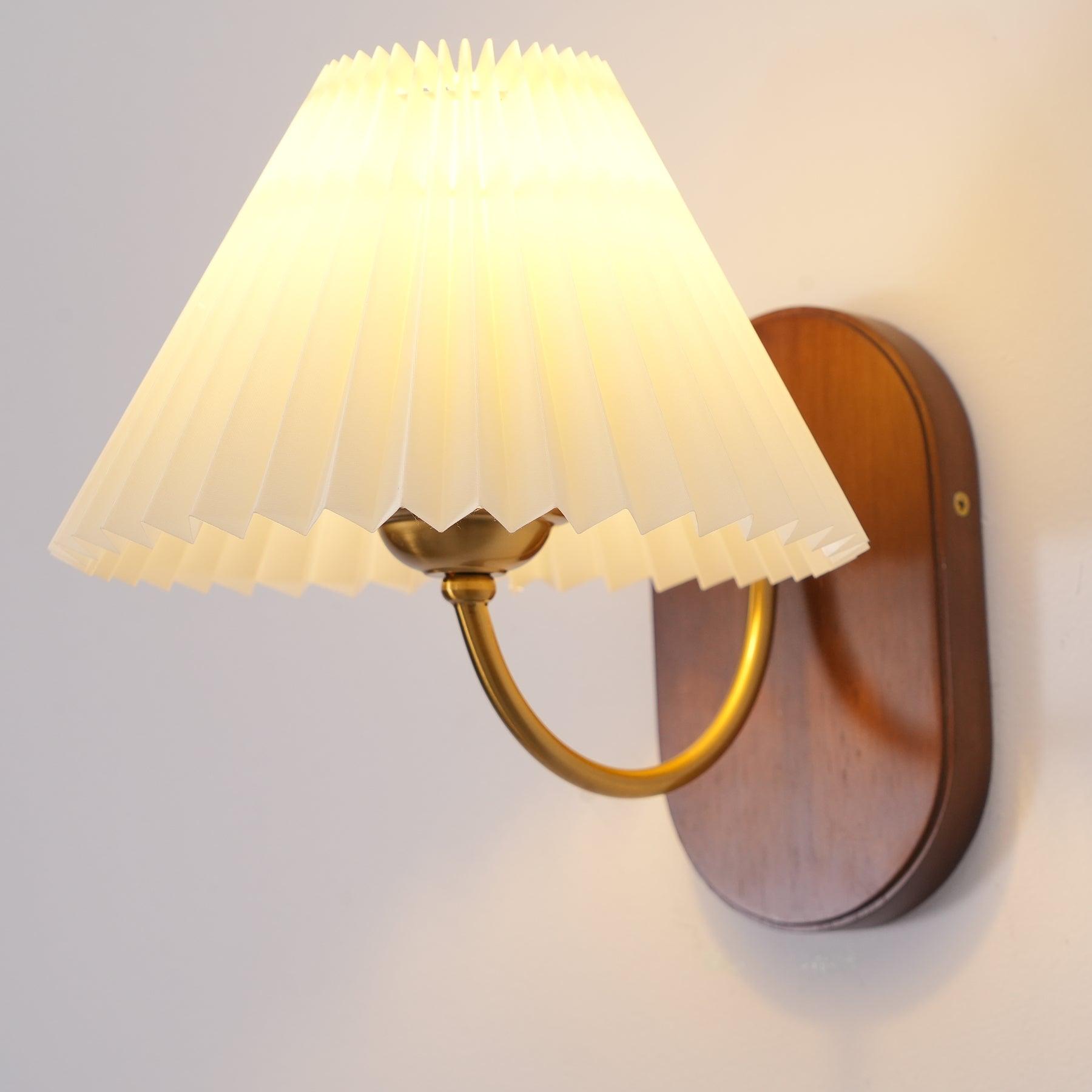 Louise Wall Lamp