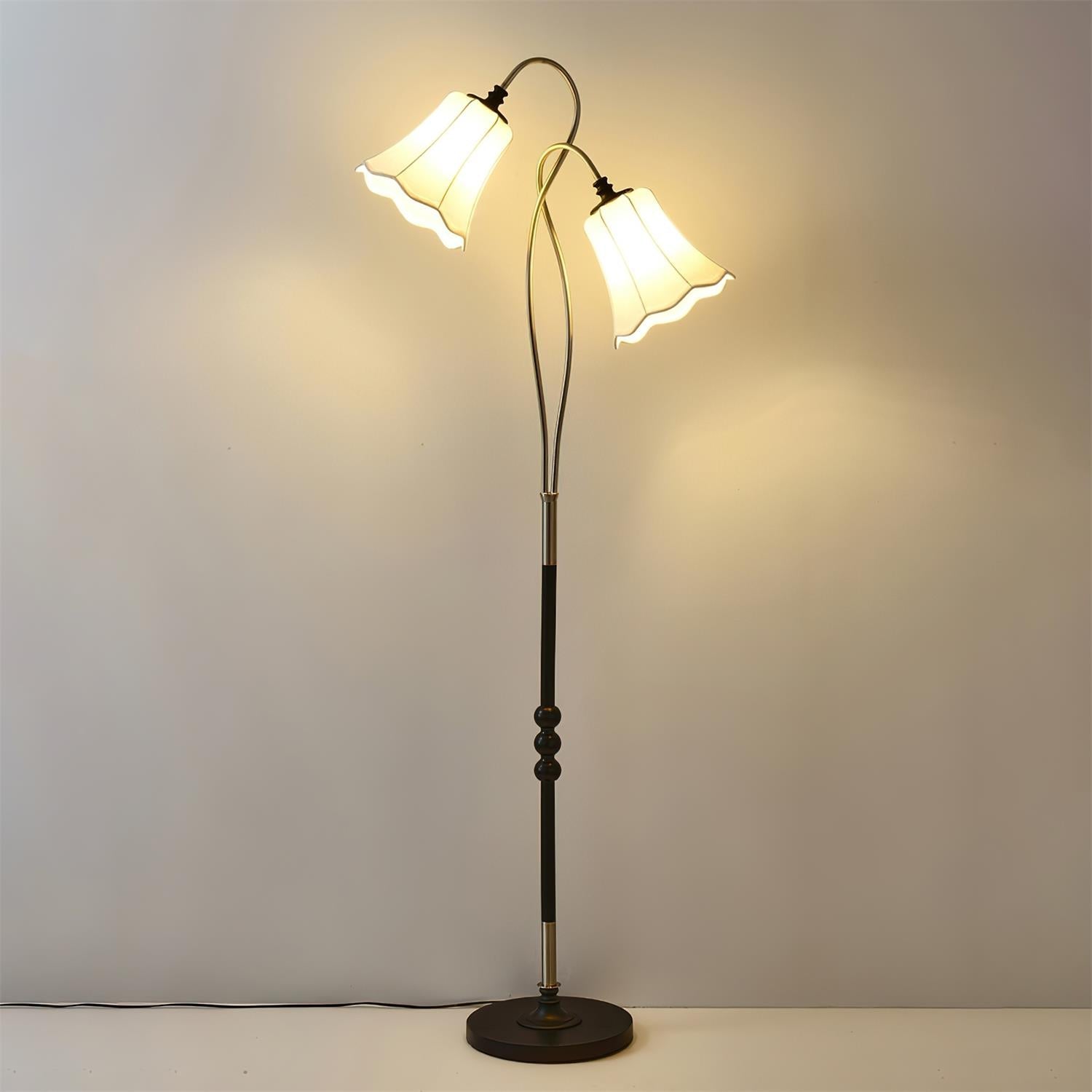 Magnolya Floor Lamp