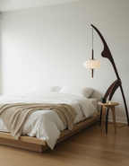 Mante Religieuse Floor Lamp
