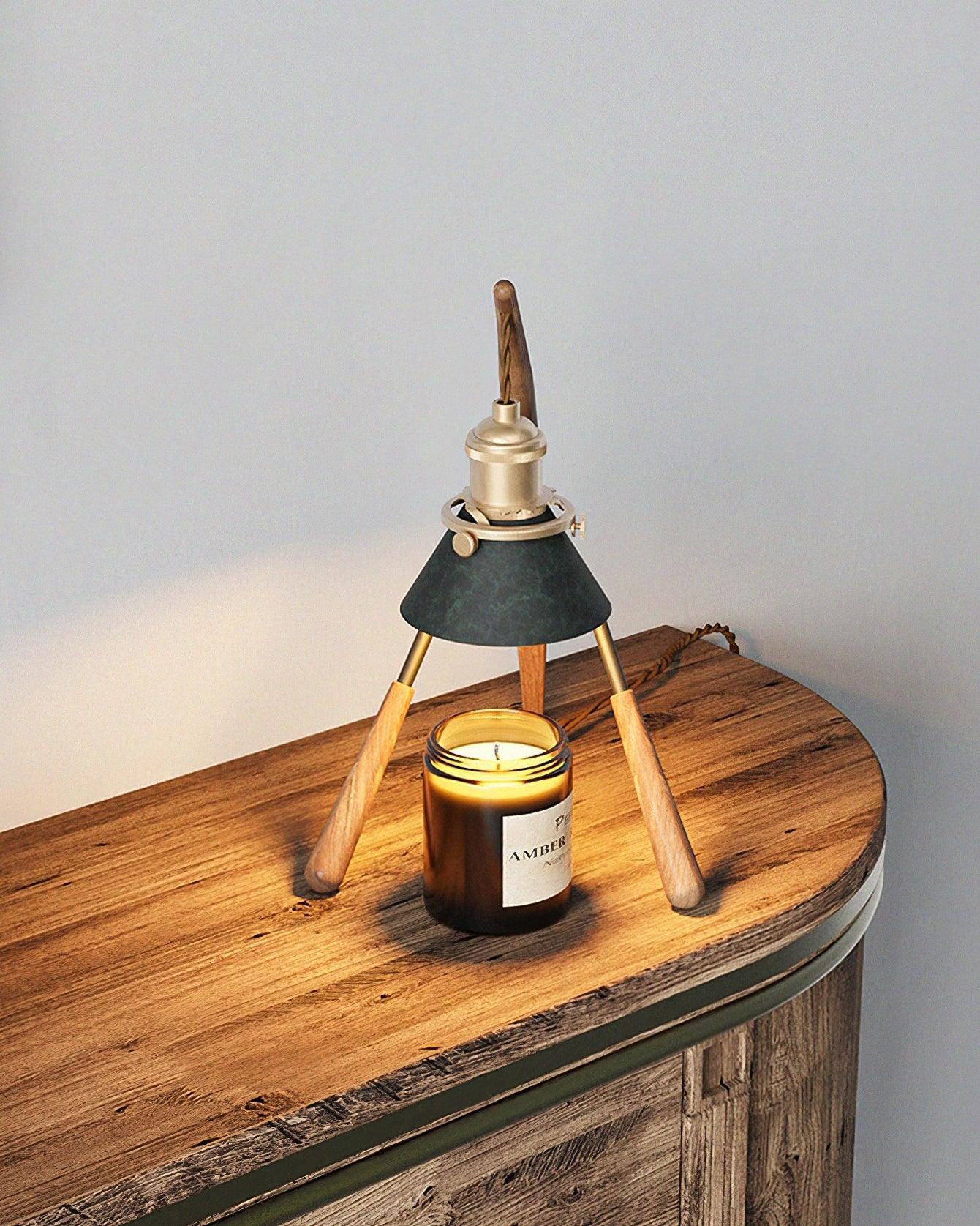 Mante Religieuse Candle Warmer Lamp