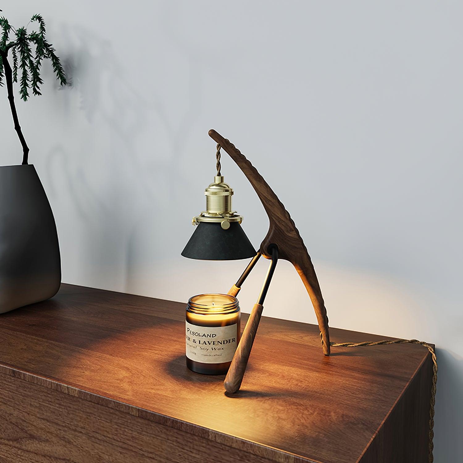 Mante Religieuse Candle Warmer Lamp