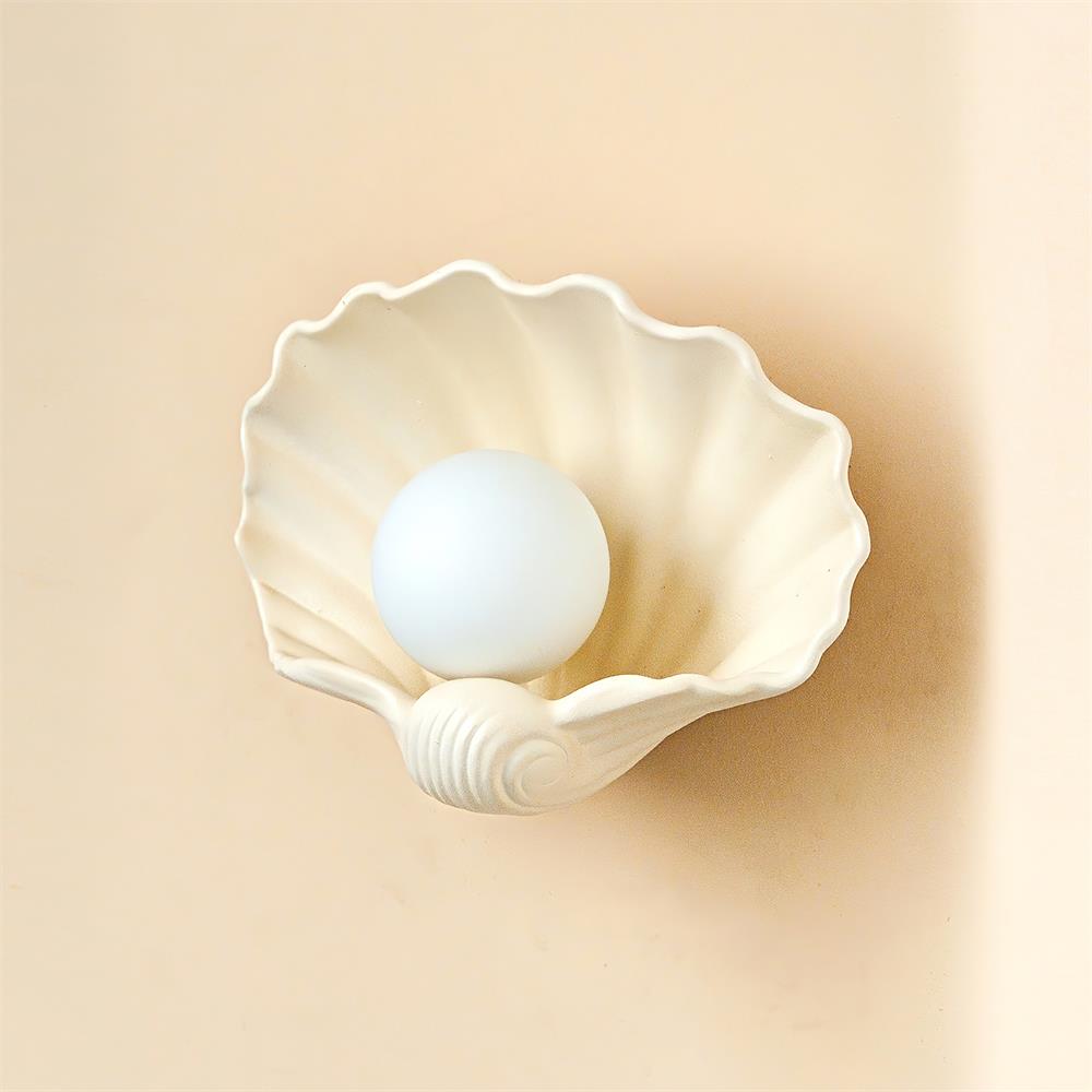 Marisca Wall Lamp