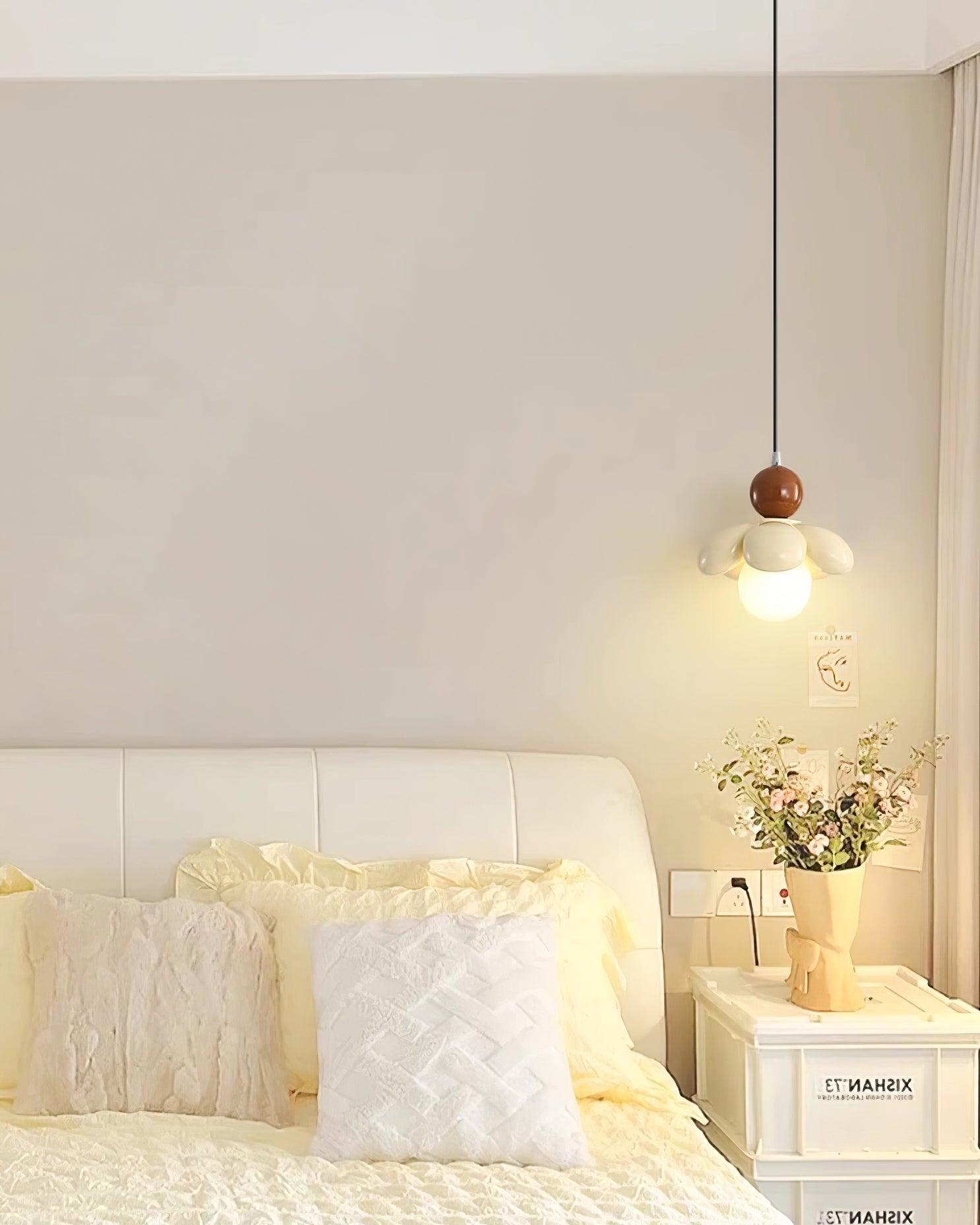 Maru Flower Pendant Lamp