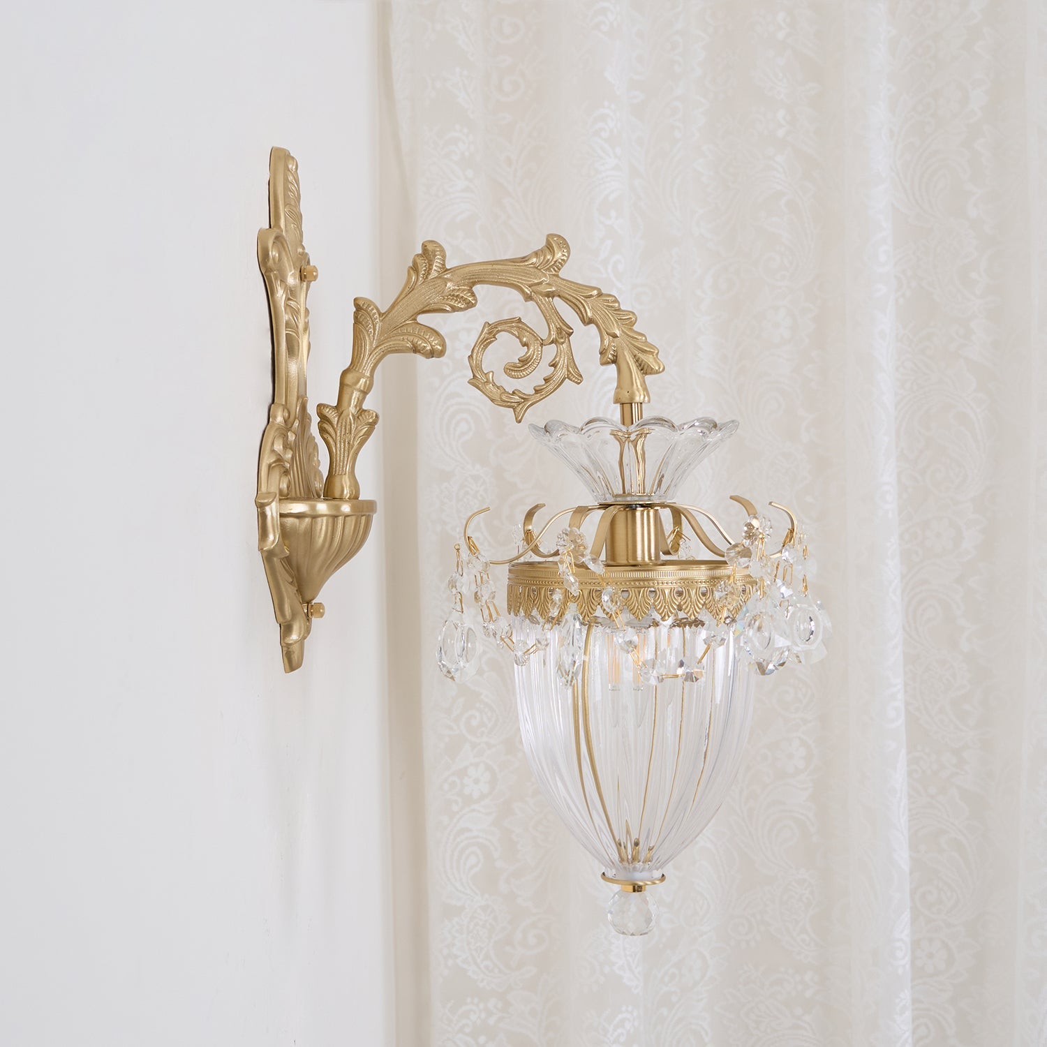 Mesas Crystal Wall Lamp