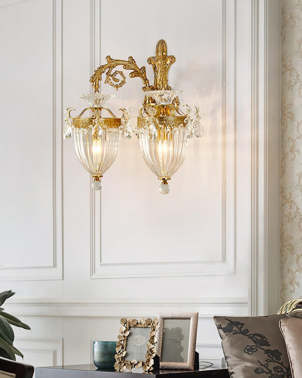 Mesas Crystal Wall Lamp