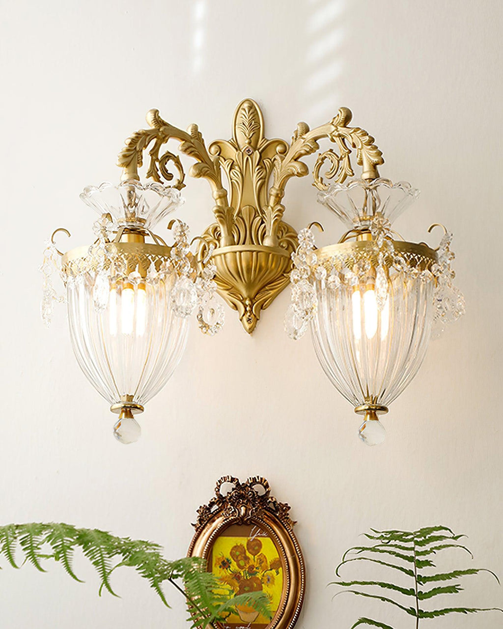 Mesas Crystal Wall Lamp