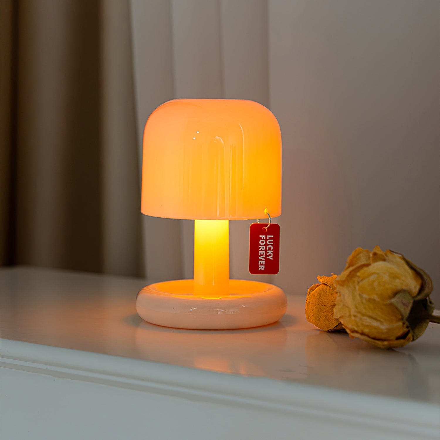 Mini Nessino Table Lamp  (built-in battery)