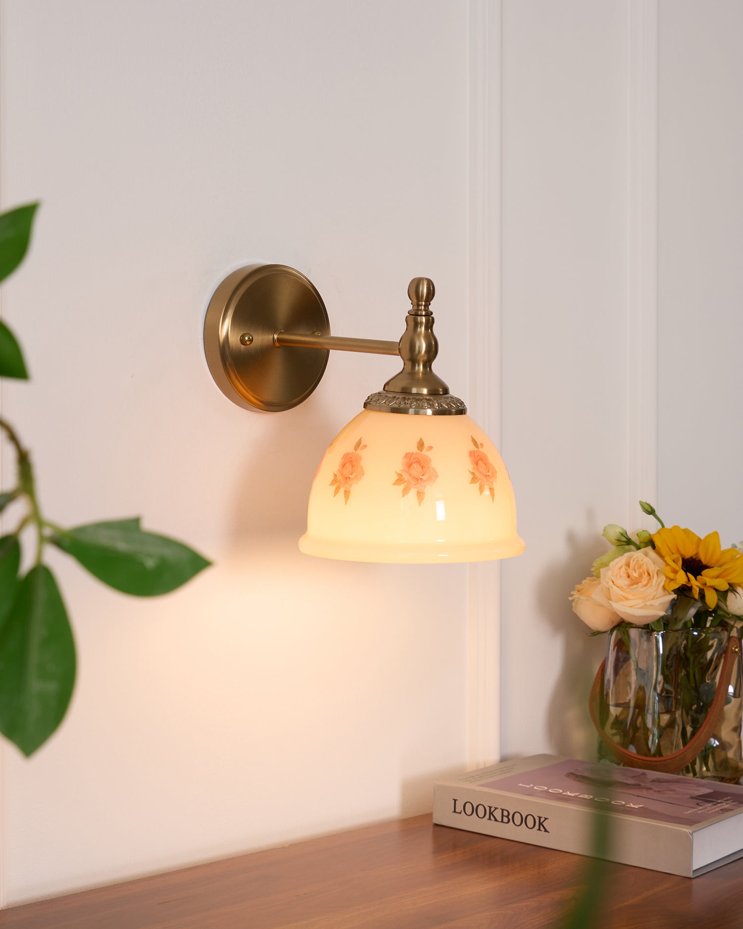 Mishya Floral Wall Lamp