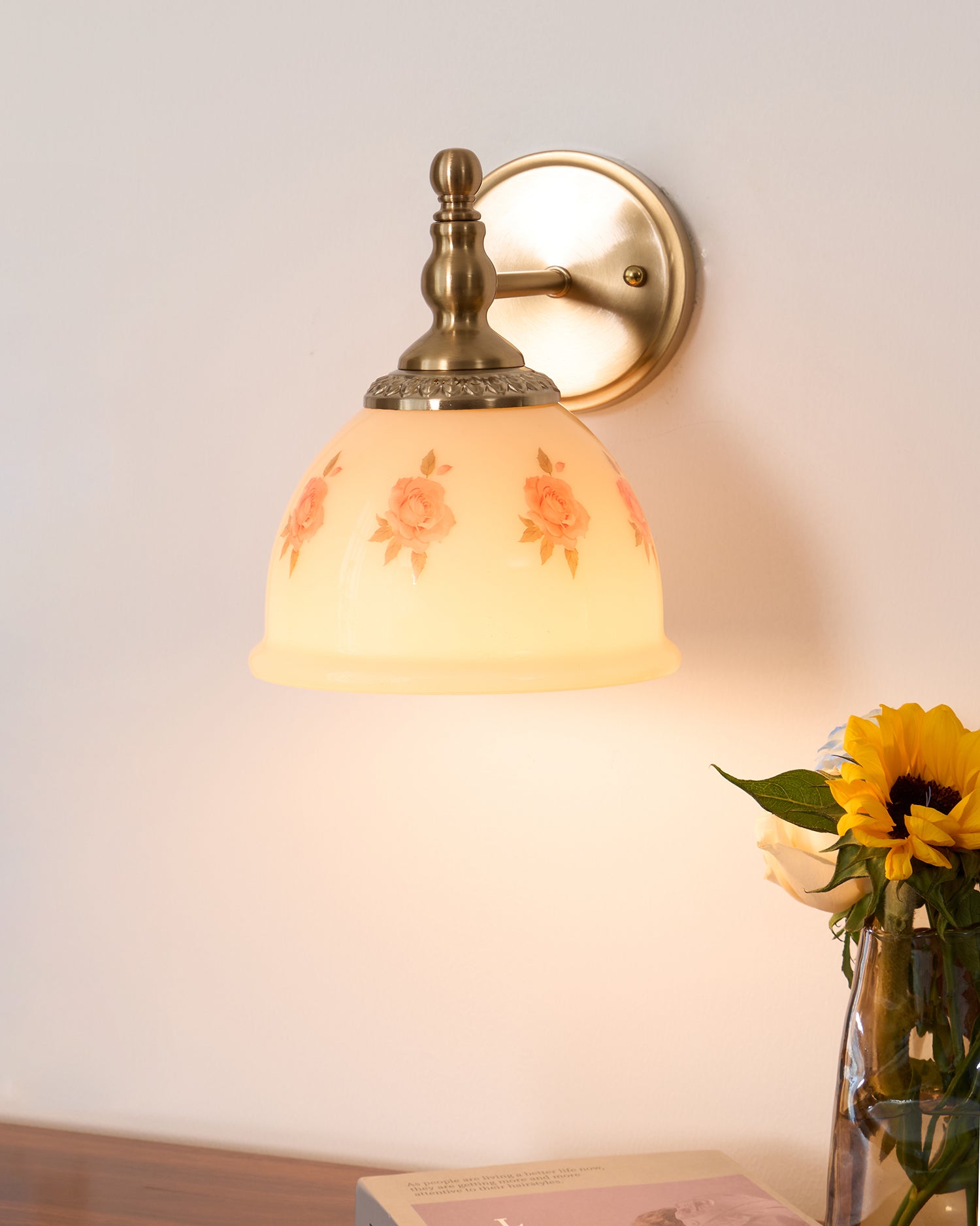 Mishya Floral Wall Lamp