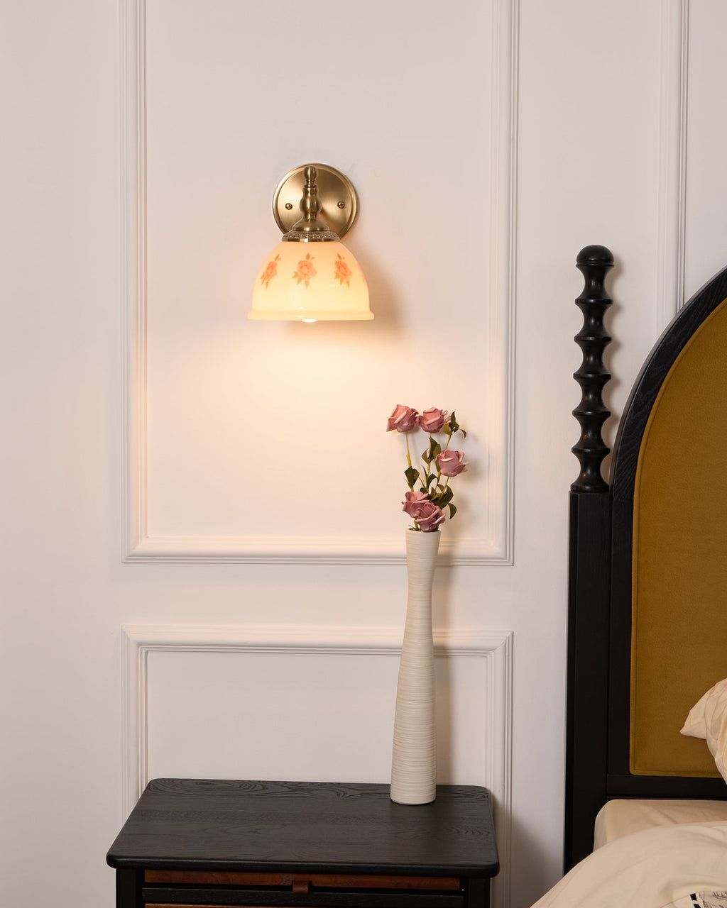 Mishya Floral Wall Lamp