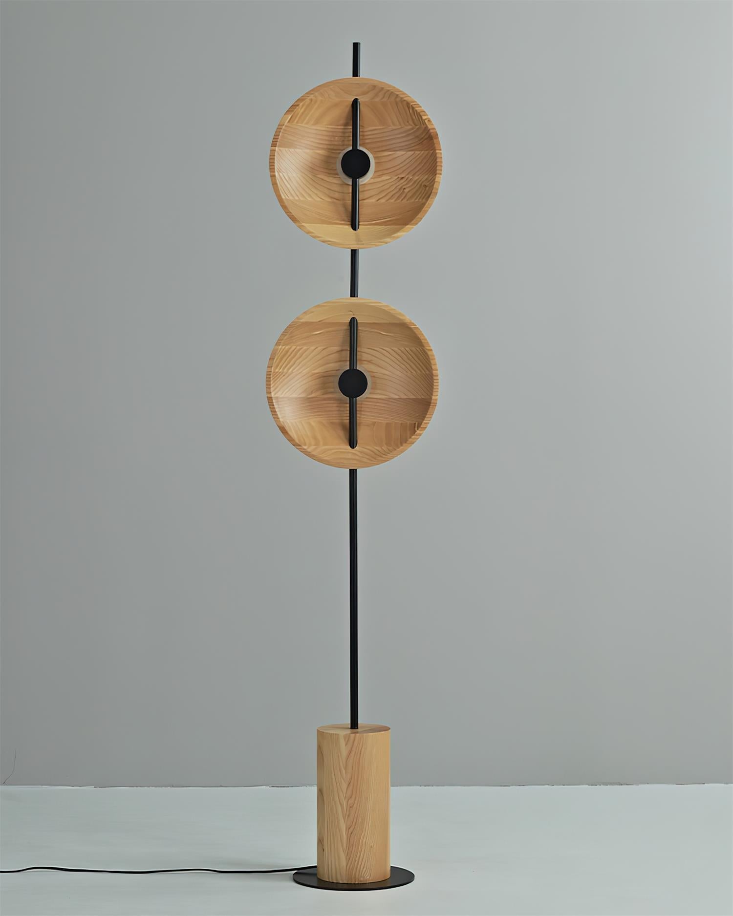 Mito Floor Lamp